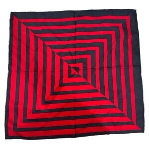 Vintage 16 x 16” 100% Italian pure silk handcrafted in Canada pocket Square